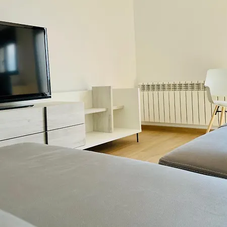 Apartment Deluxe 3 By Costabravaway Calonge (Catalonia)